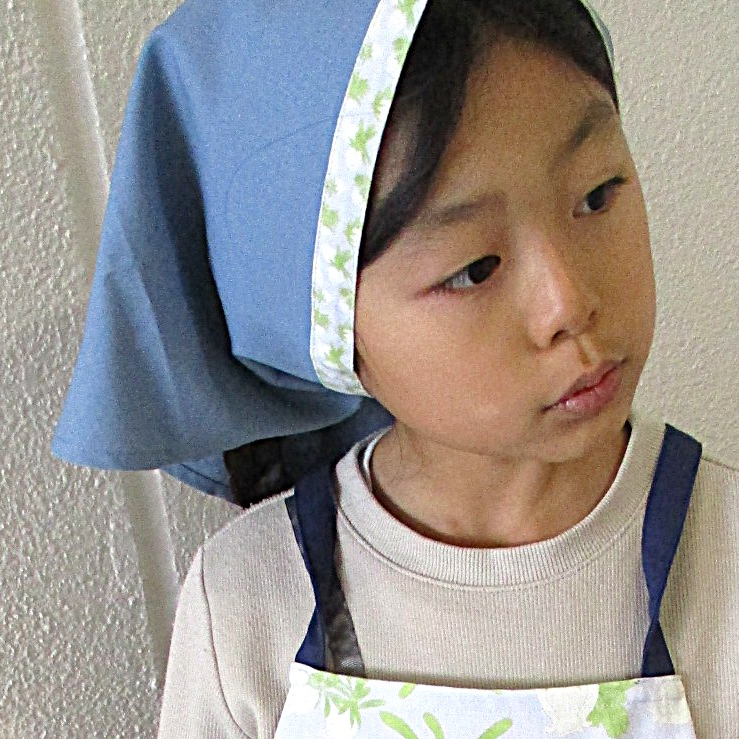Michelle Machoto] ミッシェルマコット アオノツガザクラ柄 三角巾 D